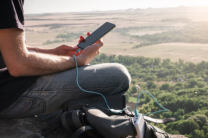 Digital device in the outdoors