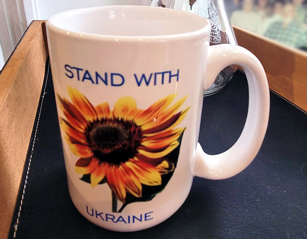 Stand With Ukraine mug with sunflower
