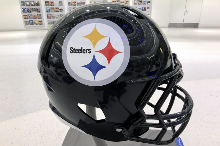 Pittsburgh Steelers helmet