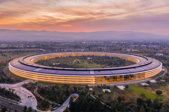 Apple Gives Out Exclusive Merch at WWDC22