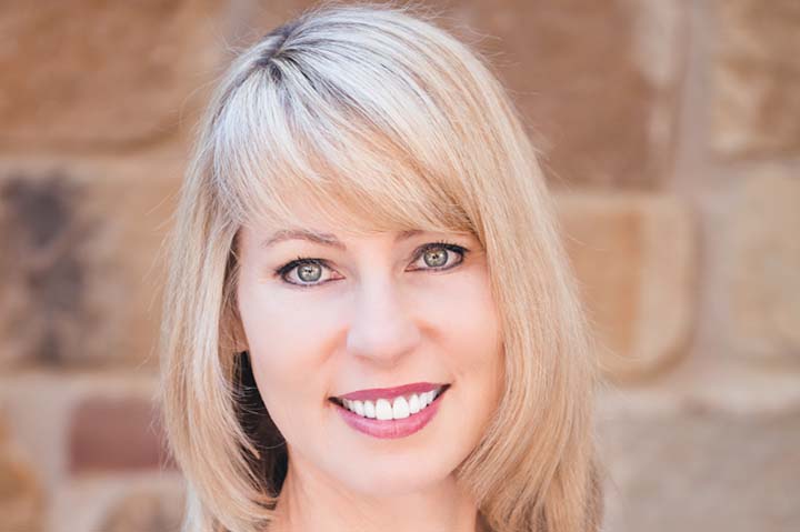 Counselor’s 2022 Distributor Entrepreneur of the Year: Lisa Smith