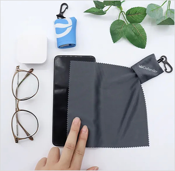 glasses cloth keychain