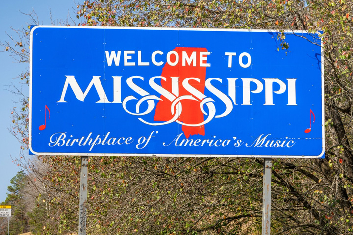 Zebra Marketing Acquires MnM Logos in Tupelo, MS