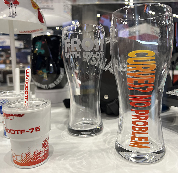 curved drinkware
