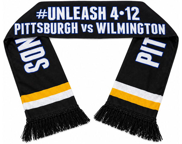 polyester-spandex knit scarf