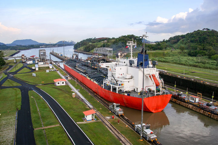 ship in the Panama canal